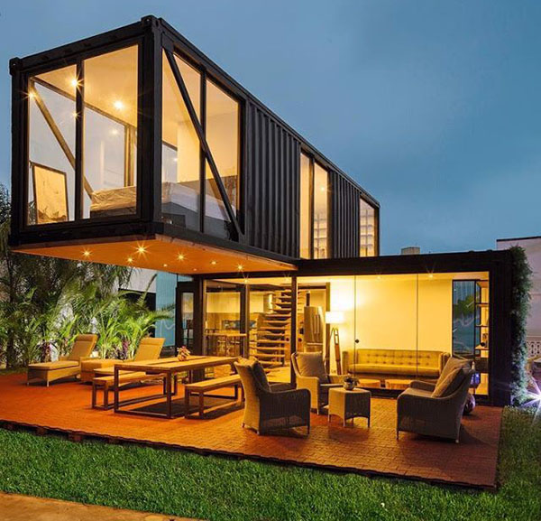 Mẫu nhà container xếp chồng lên nhau, giúp khách hàng có nhiều không gian sử dụng