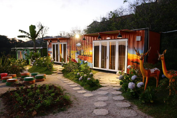 Mẫu homestay bằng container độc đáo, thu hút