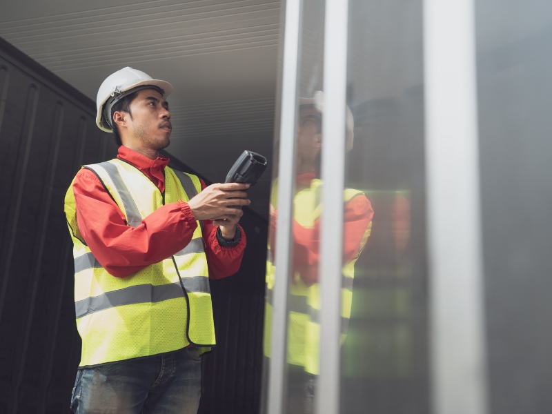 Sau khi kiểm tra mức độ nghiêm trọng của từng bộ phận, kỹ thuật viên sẽ đưa ra phương án tối ưu nhất