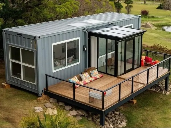 Nhà container có thể đặt trên nền đất không bằng phẳng