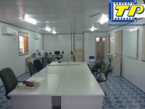 2 container khô 40ft ghép lại làm văn phòng